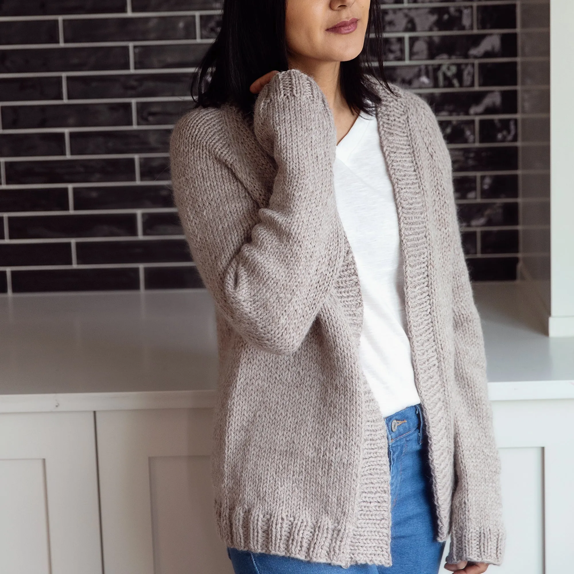 Basic Raglan Cardigan Knitting Pattern