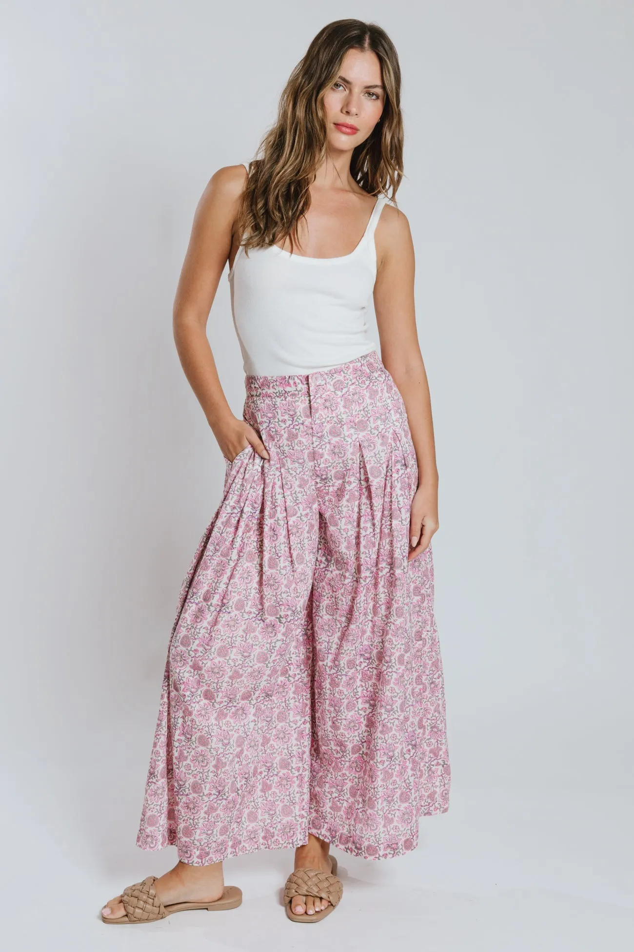 Ria Pleated Pant